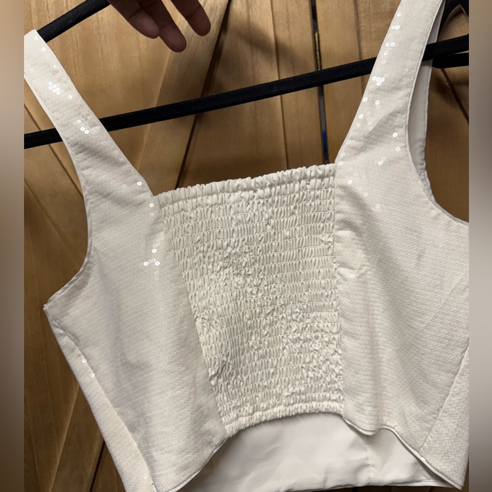 A New Day White Sequin Crop Top Size XS NWT - Picture 2 of 3